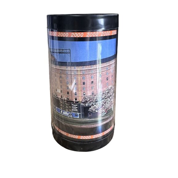 Vintage 2000 Baltimore Orioles Camden Yards Stadium Plastic Mug GC - Picture 4 of 6